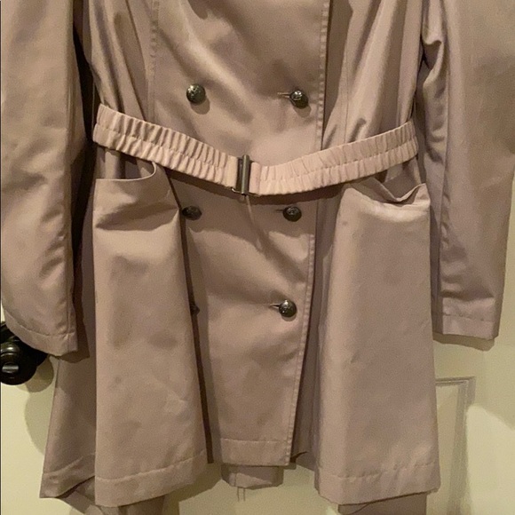 Jennifer Lopez Spring Jacket - Picture 5 of 8